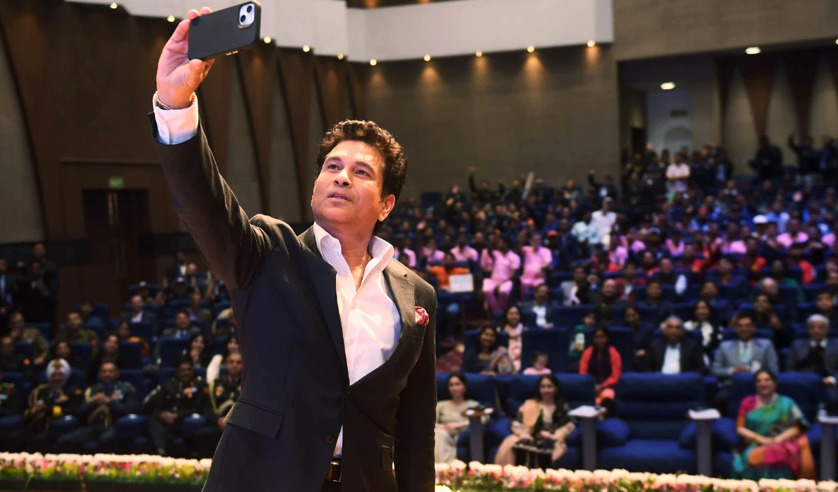 Messi का मुंबई आना मुंबई और भारत के लिए एक सुनहरा पल है: Sachin Tendulkar