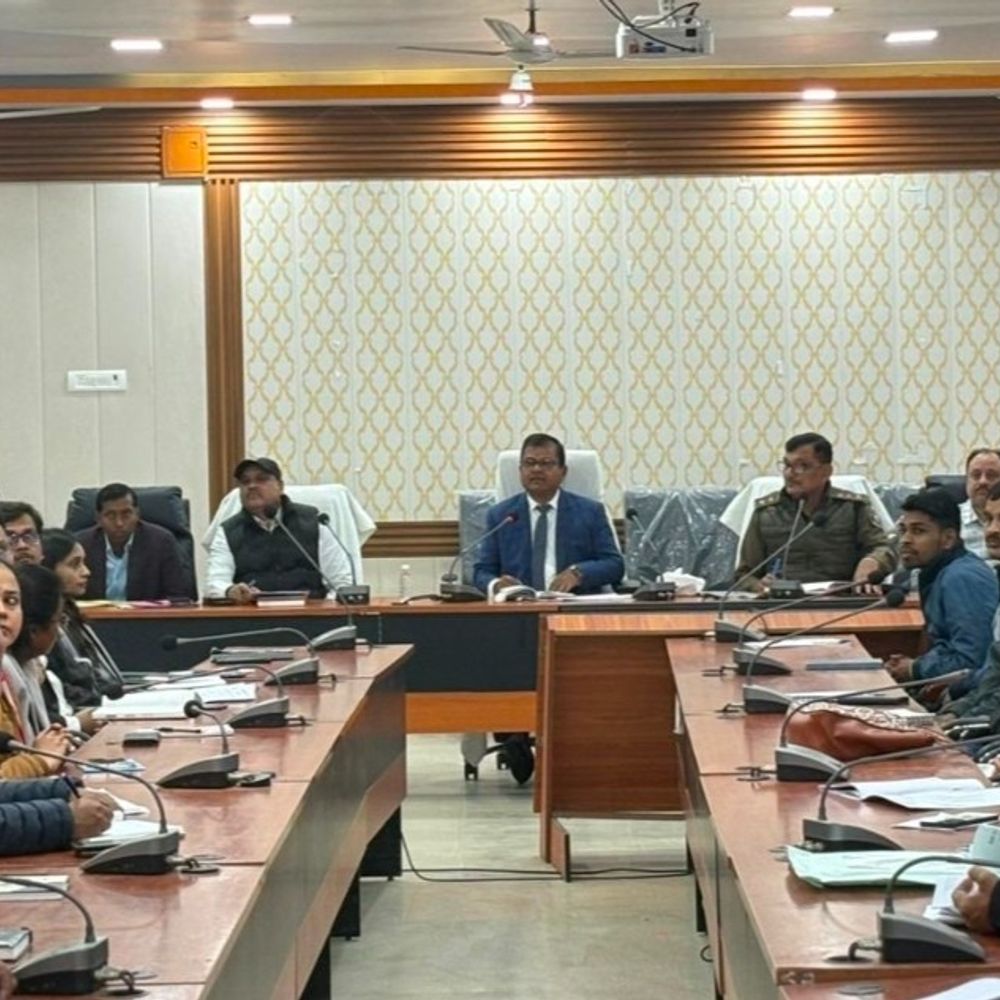 औरंगाबाद में 10 दिसंबर को चालक सिपाही भर्ती परीक्षा:10 सेंटर पर होंगे एग्जाम, सीसीटीवी से होगी निगरानी; डीएम ने वीडियोग्राफी के भी दिए निर्देश