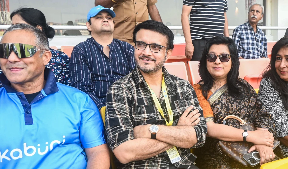 जवाब देंगे… सौरव गांगुली के 50 करोड़ के मानहानि केस पर आया उत्तम साहा का बयान, जानें पूरा मामला