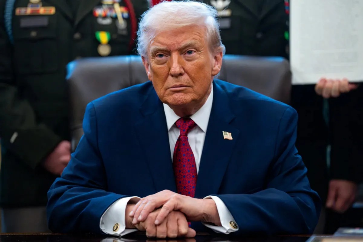 ट्रंप का बड़ा फैसला, ग्रीन कार्ड लॉटरी को किया निलंबित