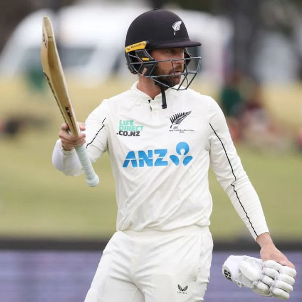 न्यूजीलैंड ने 575/8 पर पहली पारी डिक्लेयर की:कॉन्वे का दूसरा दोहरा शतक; दूसरे दिन वेस्टइंडीज का स्कोर 110/0