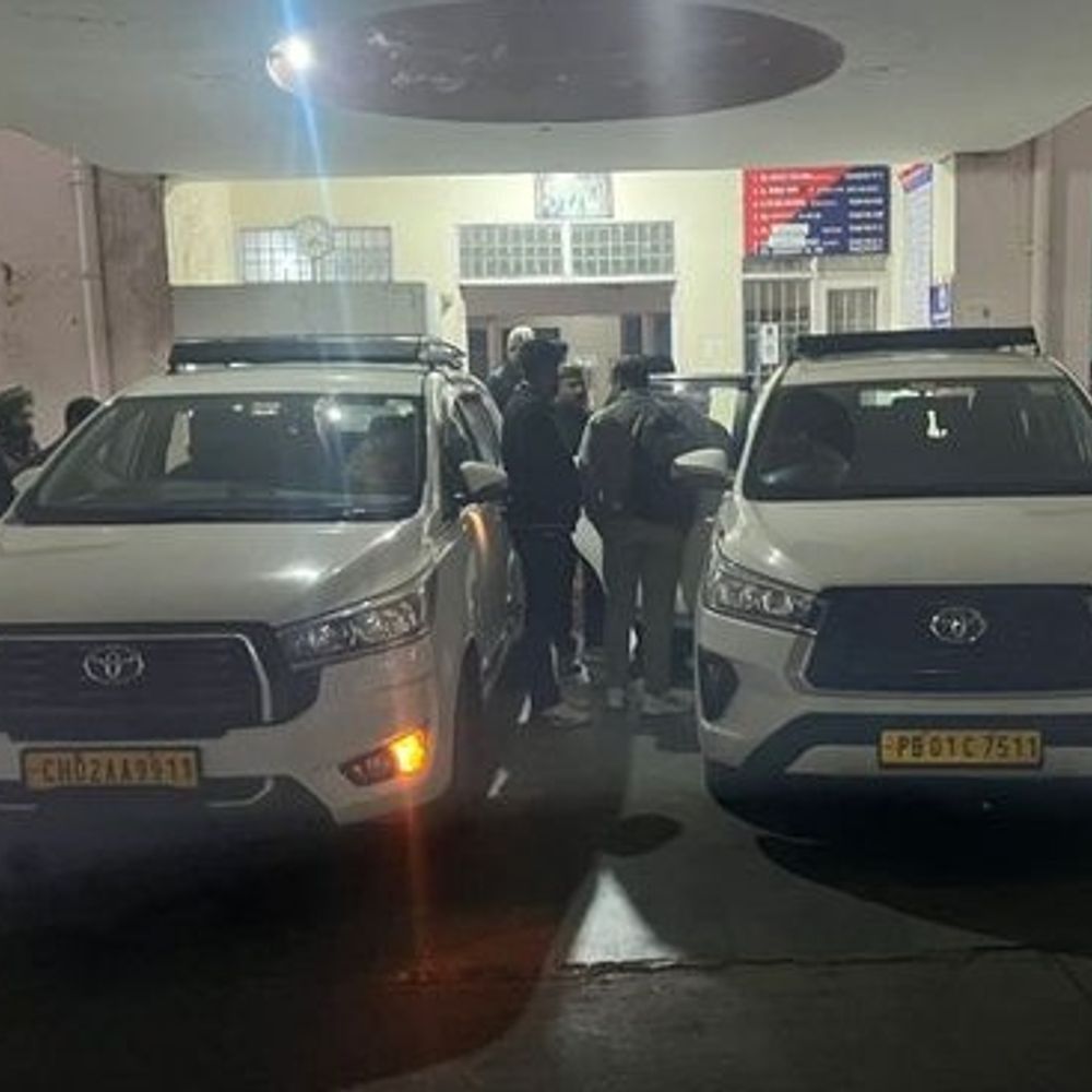 कुरुक्षेत्र के होटलों में NIA की रेड:मास्टरमाइंड के ड्राइवर को लेकर पहुंची, फुटेज-रिकॉर्ड जांचा, गोला-बारूद की तस्करी का मामला