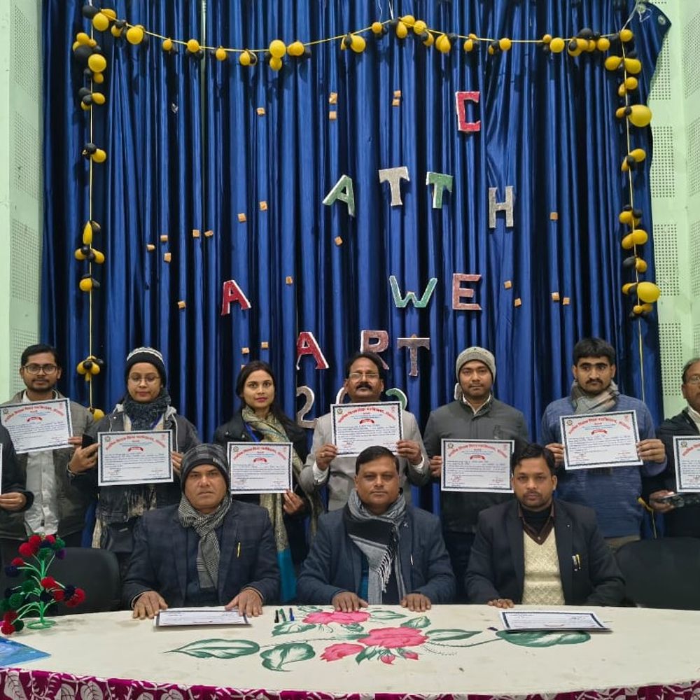 120 शिक्षकों का 5 दिवसीय इन-सर्विस टीचर्स ट्रेनिंग समपन्न:सरल तरीके से पढ़ाने का दिया गया प्रशिक्षण, वरिष्ठ शिक्षकों ने अपना अनुभव किया साझा