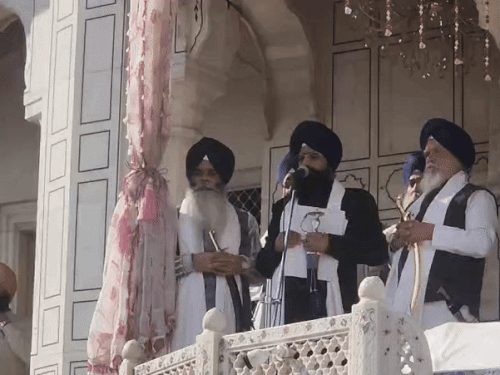 पांच सिंह साहिबान की बैठक में पांच व्यक्तियों को सजा:जानिए किन किन को कहां कहां धार्मिक तनखा निभाना होगा; आज से शरू