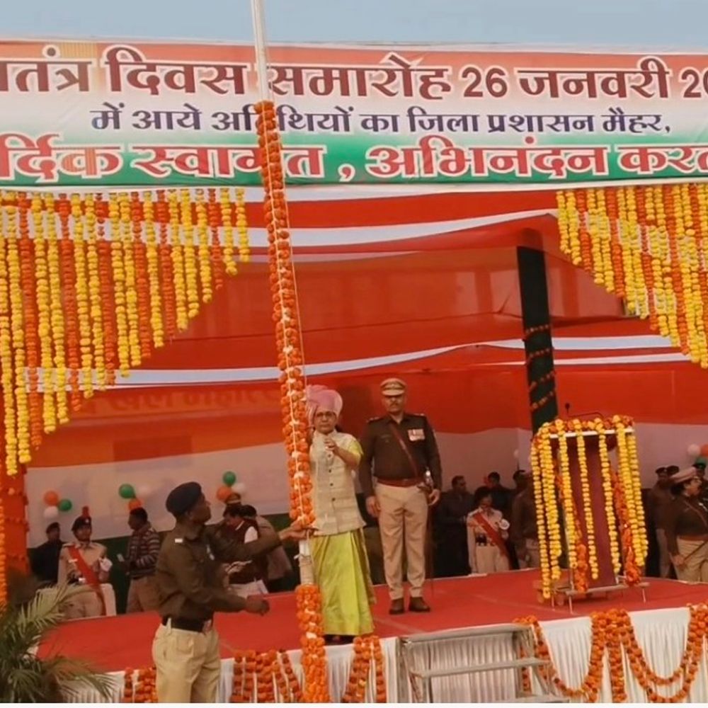मैहर में 77वां गणतंत्र दिवस मनाया:कलेक्टर रानी बाटड़ ने जिला स्तरीय समारोह में ध्वज फहराया