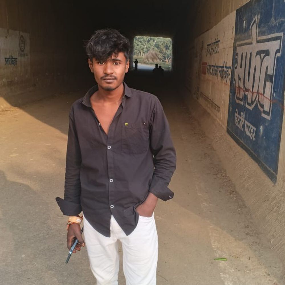 भागलपुर-जमालपुर रेलखंड पर हादसा:ट्रेन की चपेट में आने से युवक की मौत, सुबह घर से शौच के लिए निकला था