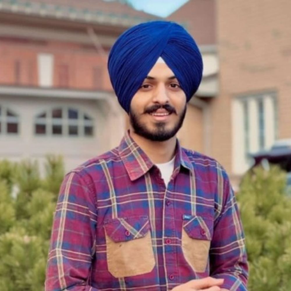 कनाडा से बरनाला पहुंचा युवक का शव:लाश मंगाने के लिए लिया 9.50 लाख का कर्ज, जमीन गिरवी रख भेजा था विदेश