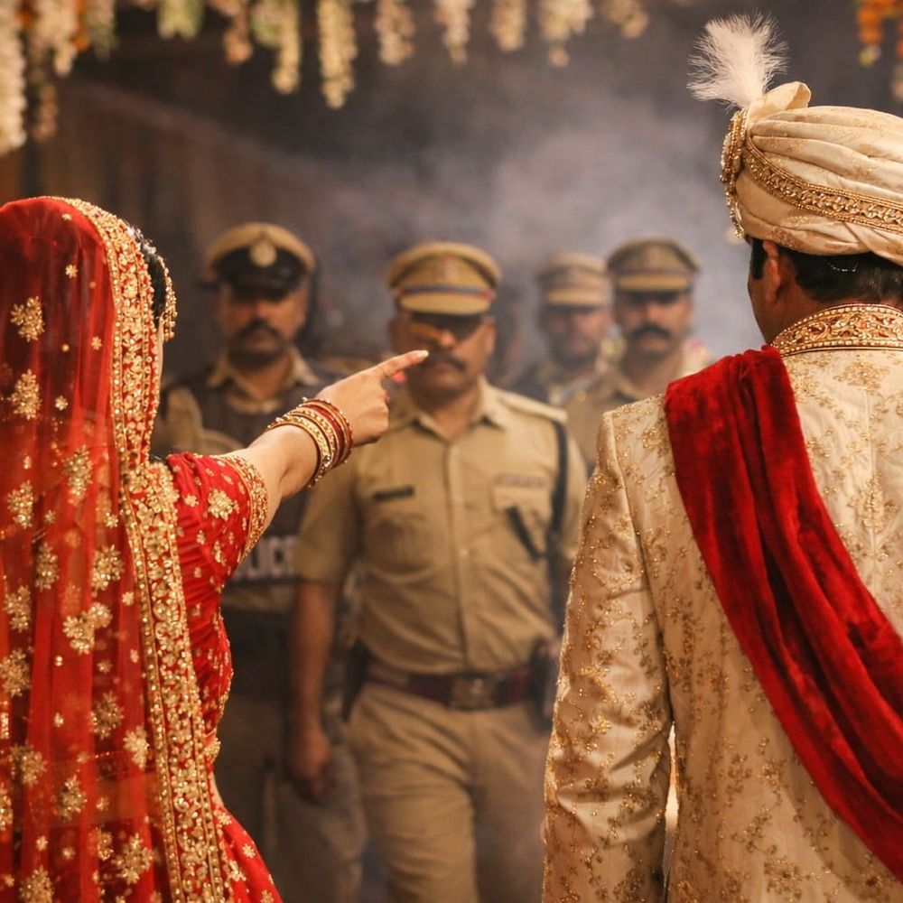 बागपत में बिना तलाक दूसरी शादी, पहली पत्नी ने रुकवाई:युवक को पुलिस ने थाने में बिठाया, कार्रवाई से किया इनकार