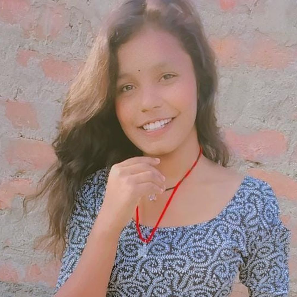 भागलपुर में छात्रा ने की खुदकुशी:मां ने मोबाइल चलाने पर डांटा था, गुस्से में जहर खा लिया; पिता दिल्ली में मजदूरी करते हैं