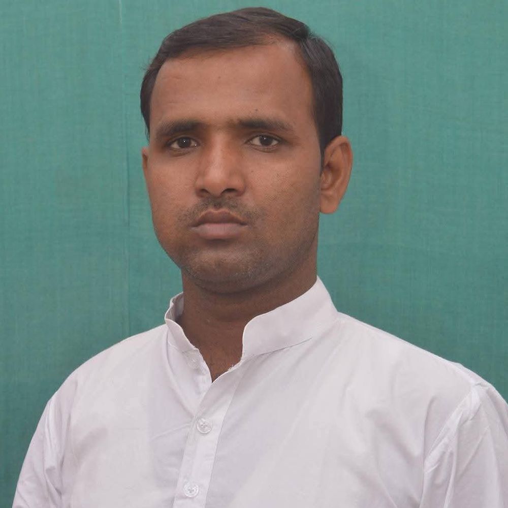 बैंक किस्त से प्रताड़ित होकर आत्महत्या का मामला:मैनपुरी में बैंक मैनेजर और फील्ड ऑफिसर पर FIR दर्ज