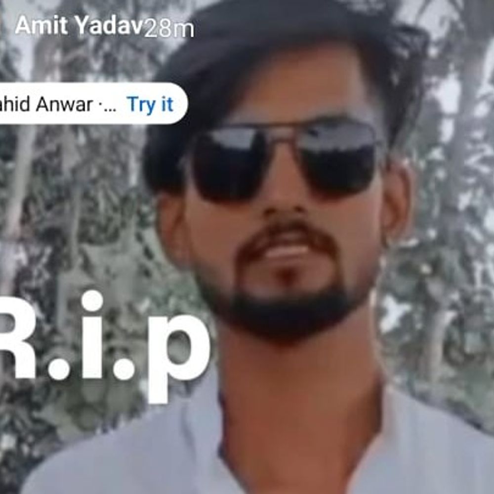 बाइक सवार युवक को हाइवा ने कुचला, मौत:पटना से लौटते समय अथमलगोला में हादसा, दूसरा साथी अनुमंडलीय अस्पताल में भर्ती