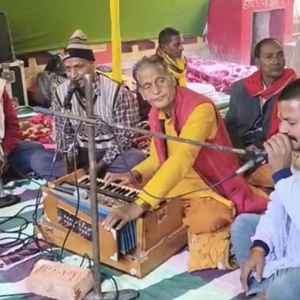 गंगासागर काली मंदिर में नववर्ष पर तांत्रिक पूजा:मधुबनी में अष्टयाम में उमड़ी श्रद्धालुओं की भीड़