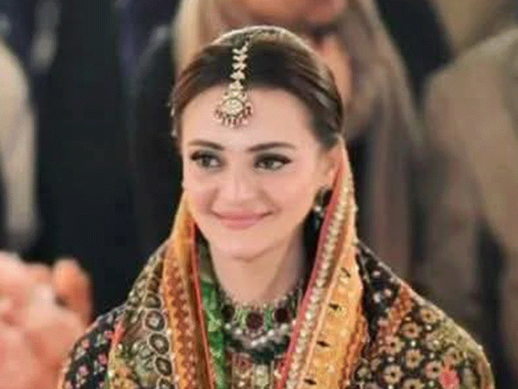 पाकिस्तानी मंत्री मरियम औरंगजेब का बदला हुआ लुक वायरल:सोशल मीडिया यूजर्स बोले- पहले के मुकाबले ज्यादा स्लिम; शार्प फेस फीचर्स की तारीफ की