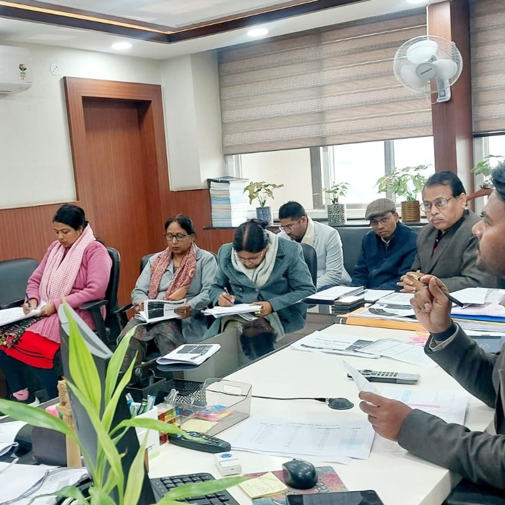 31 जनवरी तक डीएल-आरसी के सभी लंबित मामले होंगे शून्य:परिवहन आयुक्त बोले- नहीं होने पर डीलरों का लॉगिन होगा रद्द, रोज चलेगा चेकिंग अभियान