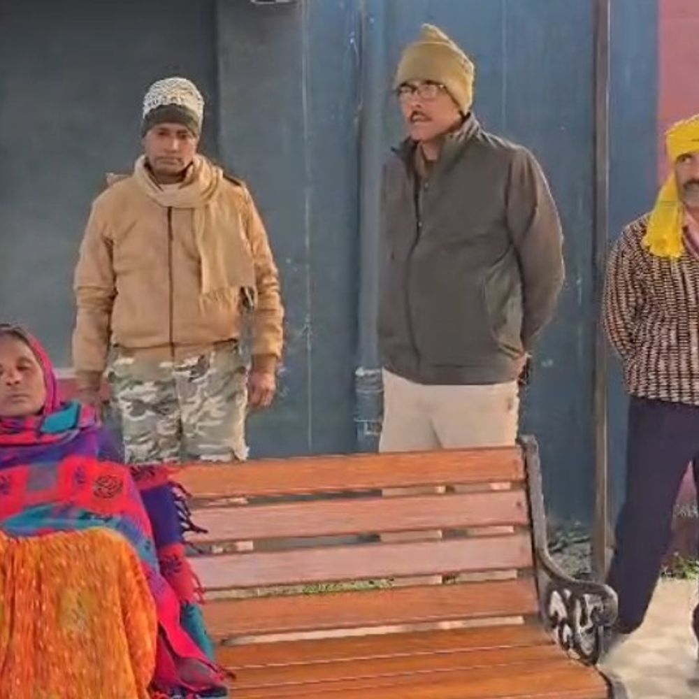 दरभंगा में नवजात की मां की मिली सेमी न्यूड लाश:चेहरे, गले पर मिले धारदार हथियार के निशान, सास बोली- मैं मायके गई थी, लौटी तो बहू गायब थी