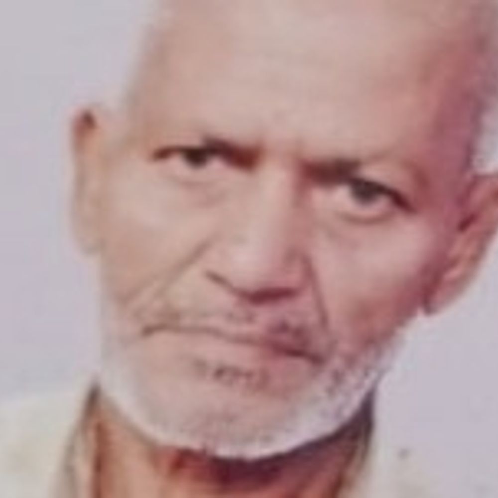 दरभंगा में बाइक सवारों की टक्कर से बुजुर्ग की मौत:80kmph की रफ्तार से उड़ाया, मोटरसाइकिल सवार तीन लड़के गंभीर रूप से घायल