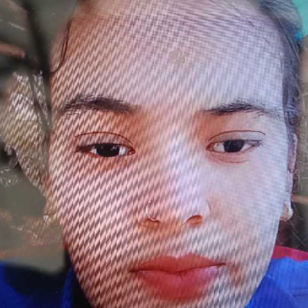 झांसी में इलाज के दौरान युवती की मौत:दादी बोलीं-गांव की लड़की की आत्मा ने पोती को जहर खाने के लिए बहकाया