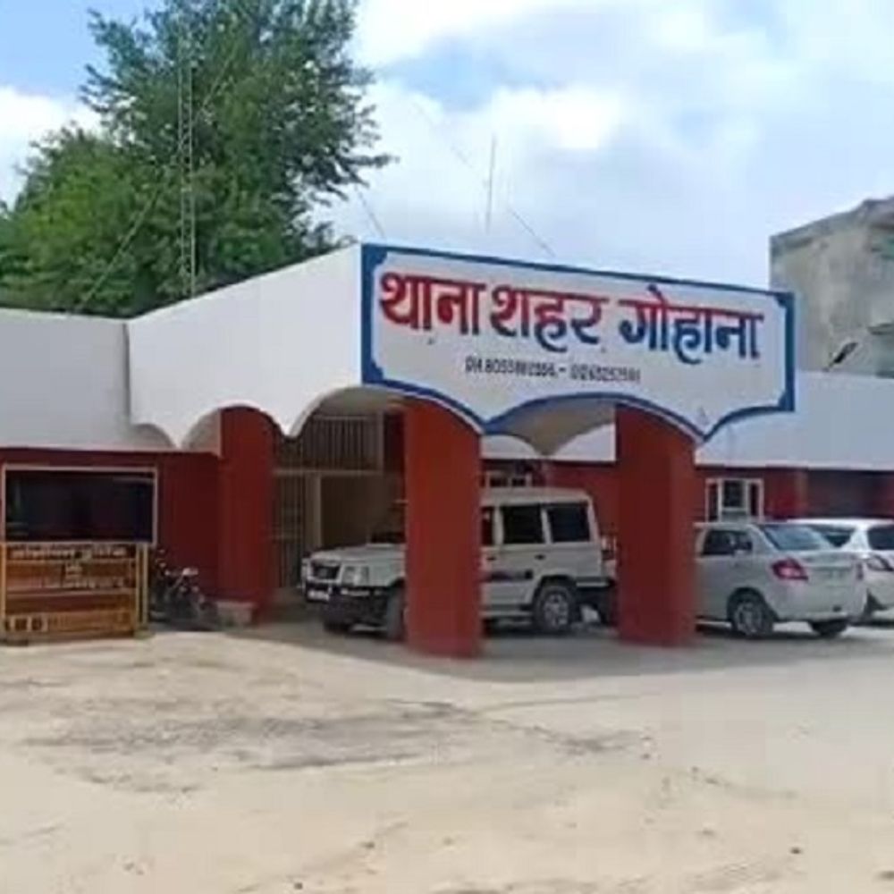 सोनीपत में जमीन विवाद में बहन की हत्या:भाई ने डंडों से पीट-पीटकर मारा, केस दर्ज; पुलिस जांच में जुटी