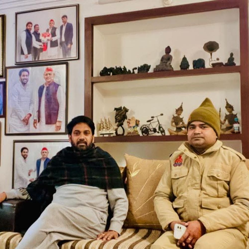 सपा की 11 सदस्यीय प्रतिनिधि मंडल जायेगी मणिकर्णिका:राजमाता अहिल्याबाई की खंडित मूर्ति की लेगी जानकारी,पुलिस ने किया नजरबंद