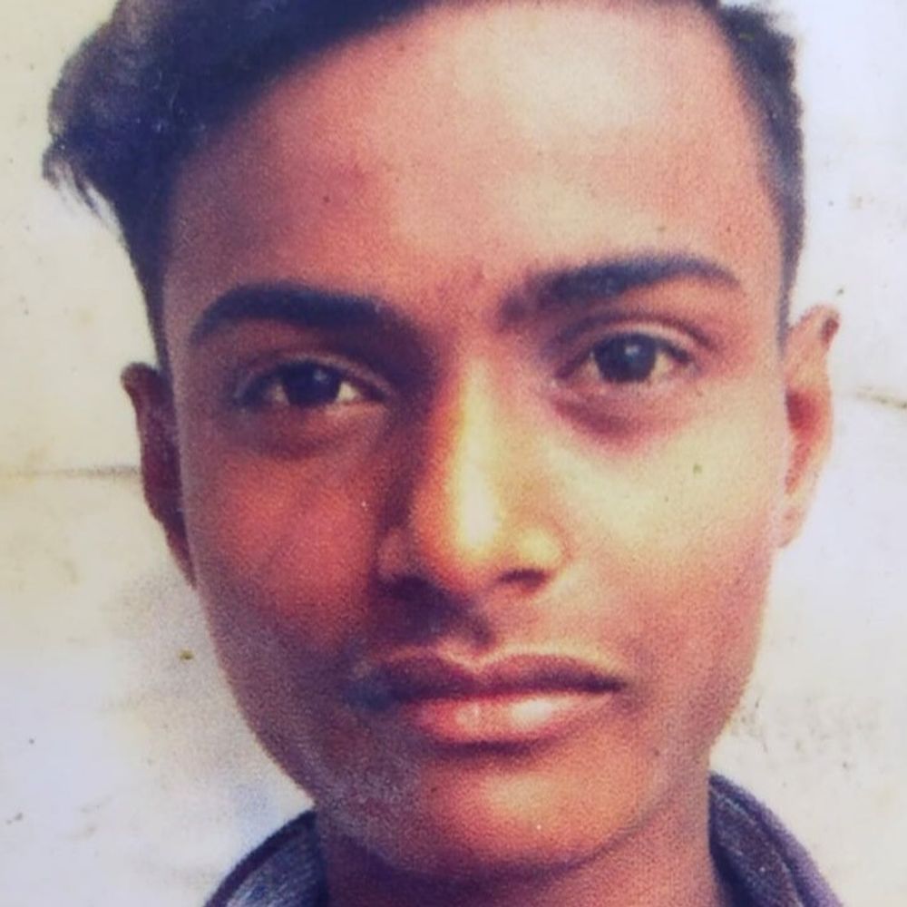 भोजपुर में बहन की शादी से पहले भाई की मौत:मां को लाने पटना जा रहा था, ट्रेन की चपेट में आने से गई जान