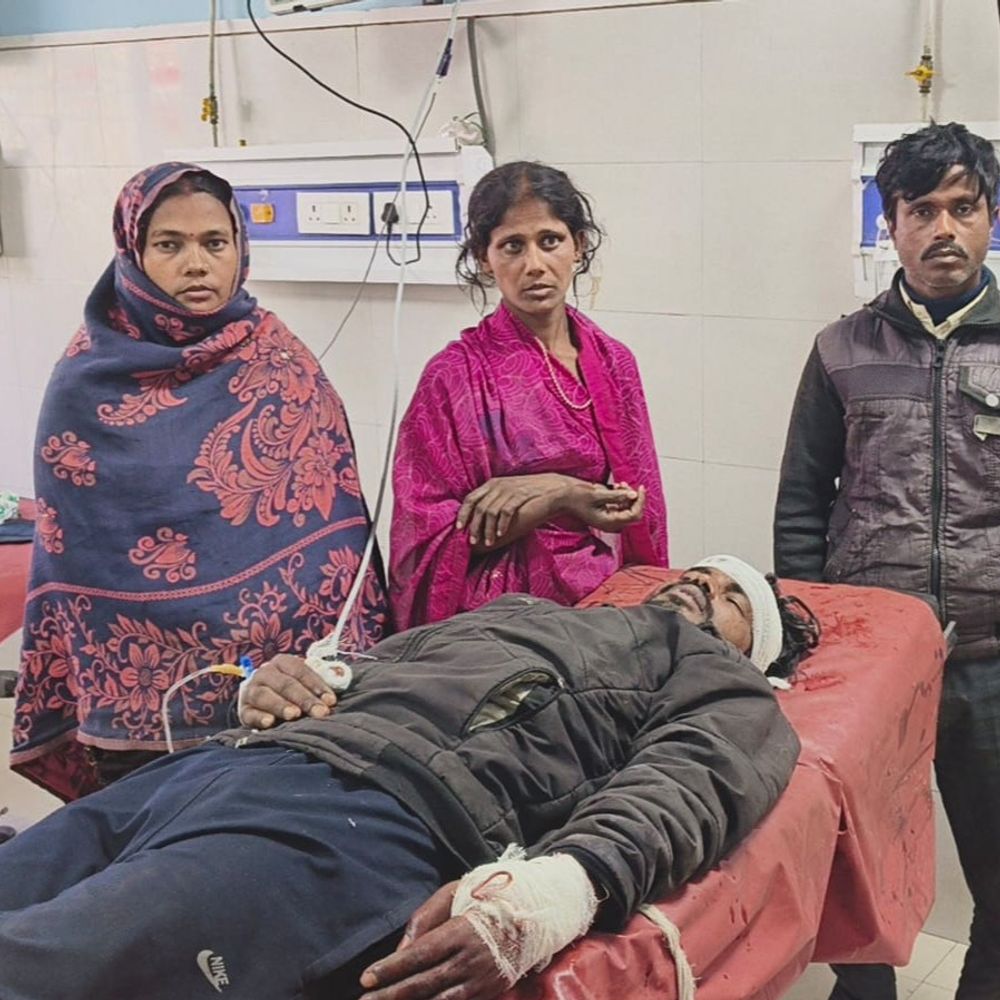 दो कट्ठा जमीन को लेकर झगड़ा, मारपीट में 4 जख्मी:भोजपुर में बड़े भाई पर हिस्सेदारी में अधिक जमीन लेने का आरोप, घायल बोले- काम करने से मना करते