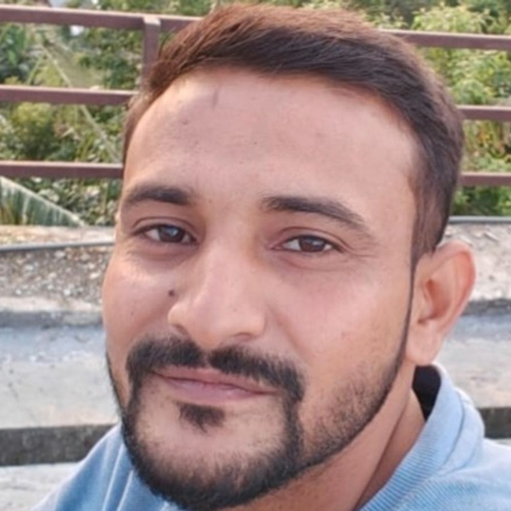 बेगूसराय में सड़क हादसे में MR की मौत:ससुराल से घर लौटते वक्त किसी गाड़ी ने मार दी टक्कर, पत्नी से कहा था पहुंचकर फोन करूंगा