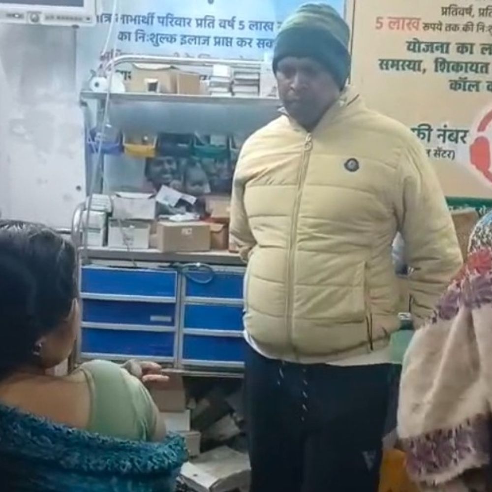 महिला को बदमाशों ने घेर कर पीटा:भागलपुर में लाठी डंडे से हुआ हमला, पीड़िता बोली- दबंग जमीन पर अवैध कब्जा करना चाहते