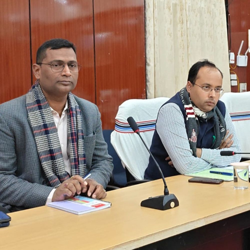 गयाजी में डीएम शिक्षकों की समस्याओं पर करेंगे सुनवाई:कल दोपहर ऑन स्पॉट समाधान, ट्रांसफर-पोस्टिंग और छुट्टी की परेशानियां नहीं सुनी जाएगी