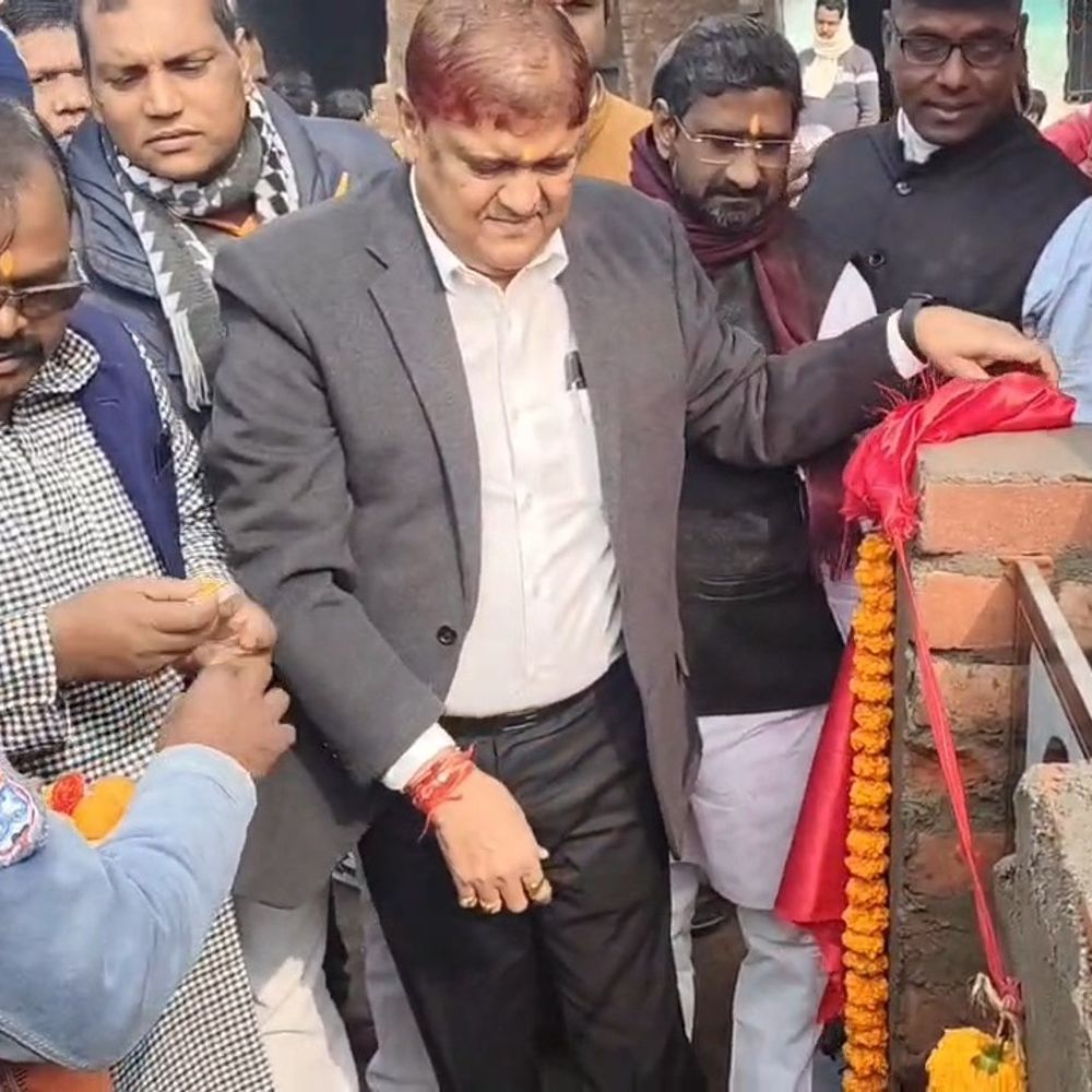 नालंदा में साल के पहले दिन 2 प्रोजेक्ट का शिलान्यास:अलीनगर, मीरगंज की बदलेगी सूरत, पूर्व मंत्री बोले- जनता की समस्याओं का समाधान पहली प्राथमिकता