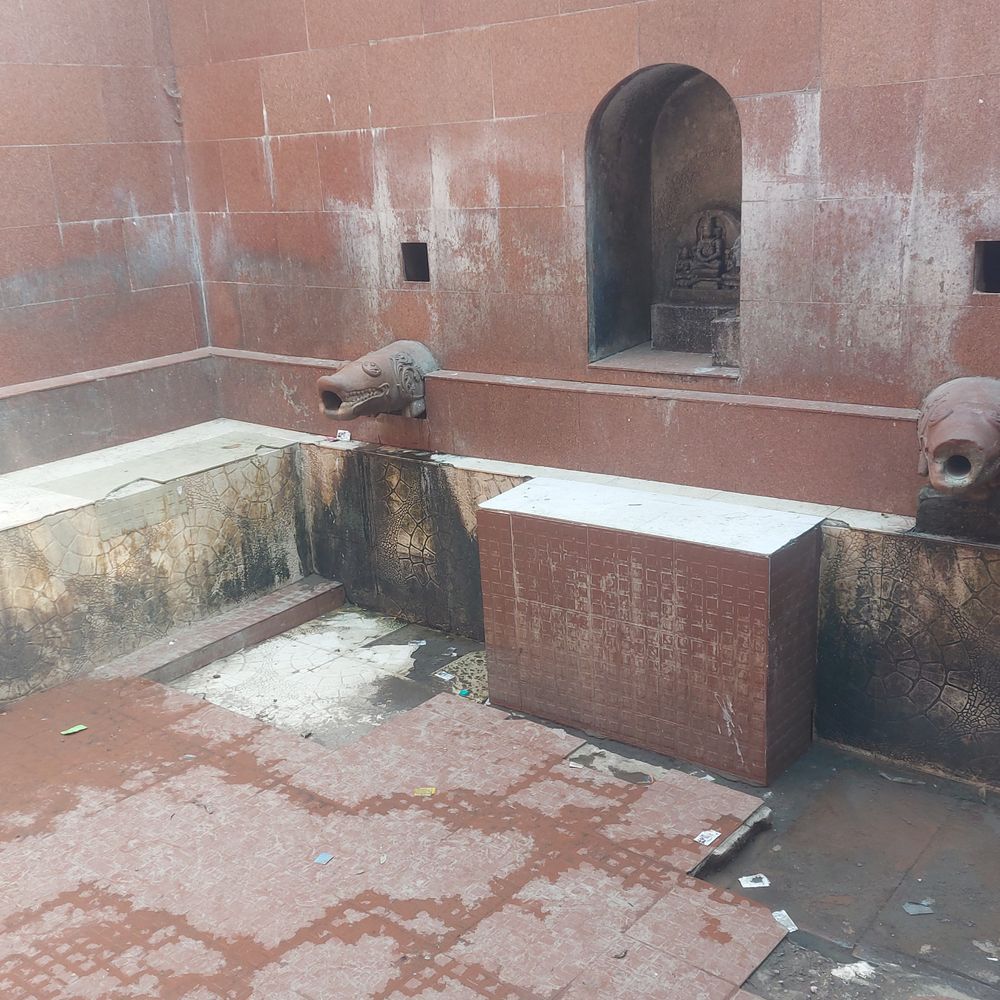 राजगीर में गंगा-जमुना और व्यास कुंड का पानी सूखा:17 मई से शुरू होने वाले मलमास मेले में श्रद्धालुओं के स्नान पर संशय; स्थानीय लोगों में नाराजगी