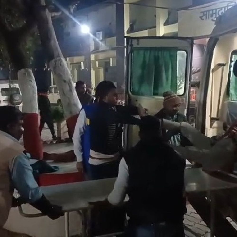 नालंदा में हादसे में दो युवकों की मौत, 2 घायल:एक ही बाइक पर सवार थे चारों, अज्ञात वाहन ने मारी टक्कर, गाड़ी समेत हुआ फरार