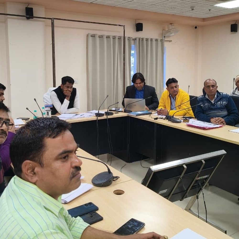 नालंदा में राजस्व वसूली में तेजी लाने के सख्त निर्देश:15 मार्च तक पूरा करना होगा लक्ष्य, ट्रेड लाइसेंस पर सख्ती