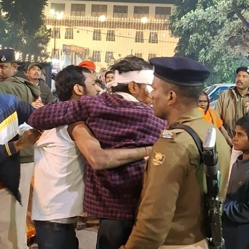 बोधगया बौद्ध महोत्सव में दो पक्षों में मारपीट, एक घायल:सांस्कृतिक कार्यक्रम देखने के दौरान विवाद, पुलिस ने कई लोगों को हिरासत में लिया