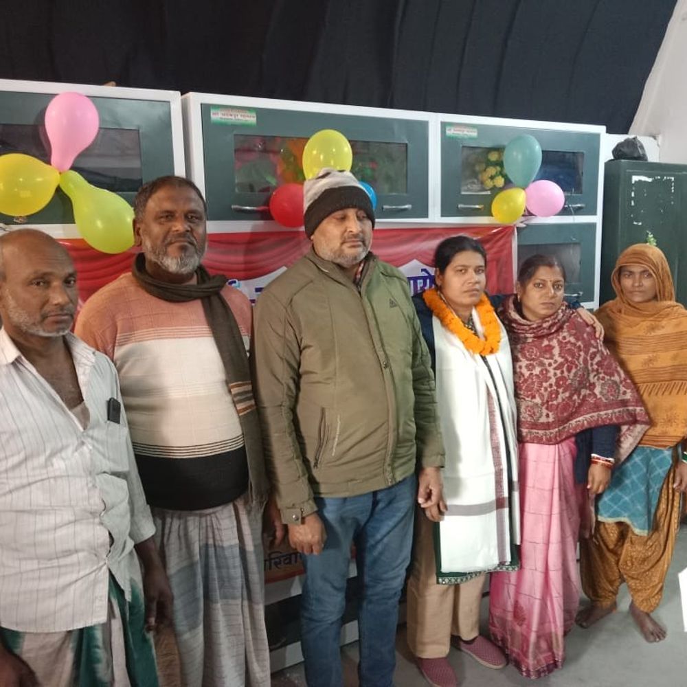 अररिया के प्राथमिक विद्यालय में दोहरा आयोजन:शिक्षिका गुंजा कुमारी की विदाई, आलिया नजाम का स्वागत