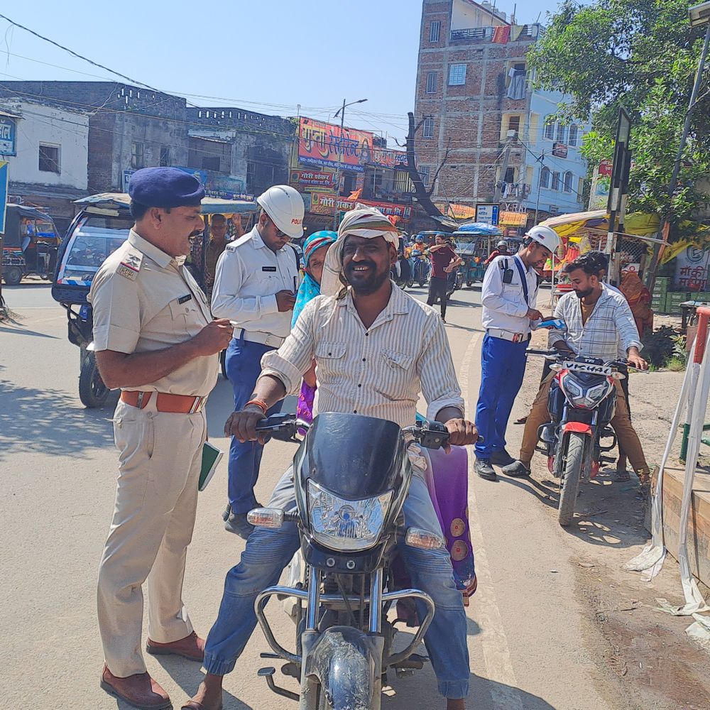 गोपालगंज में ट्रैफिक उल्लंघन पर 12.78 करोड़ का जुर्माना:पुलिस ने एक साल में 56 हजार से अधिक लोगों पर की कार्रवाई