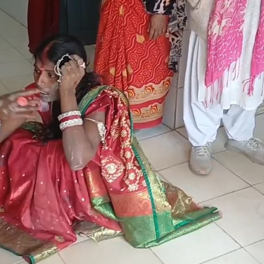 बांका में उबलते धान पर गिरी बच्ची:अस्पताल में तोड़ा दम, चूल्हे के पास अकेले खेल रही थी, पिता खेत में