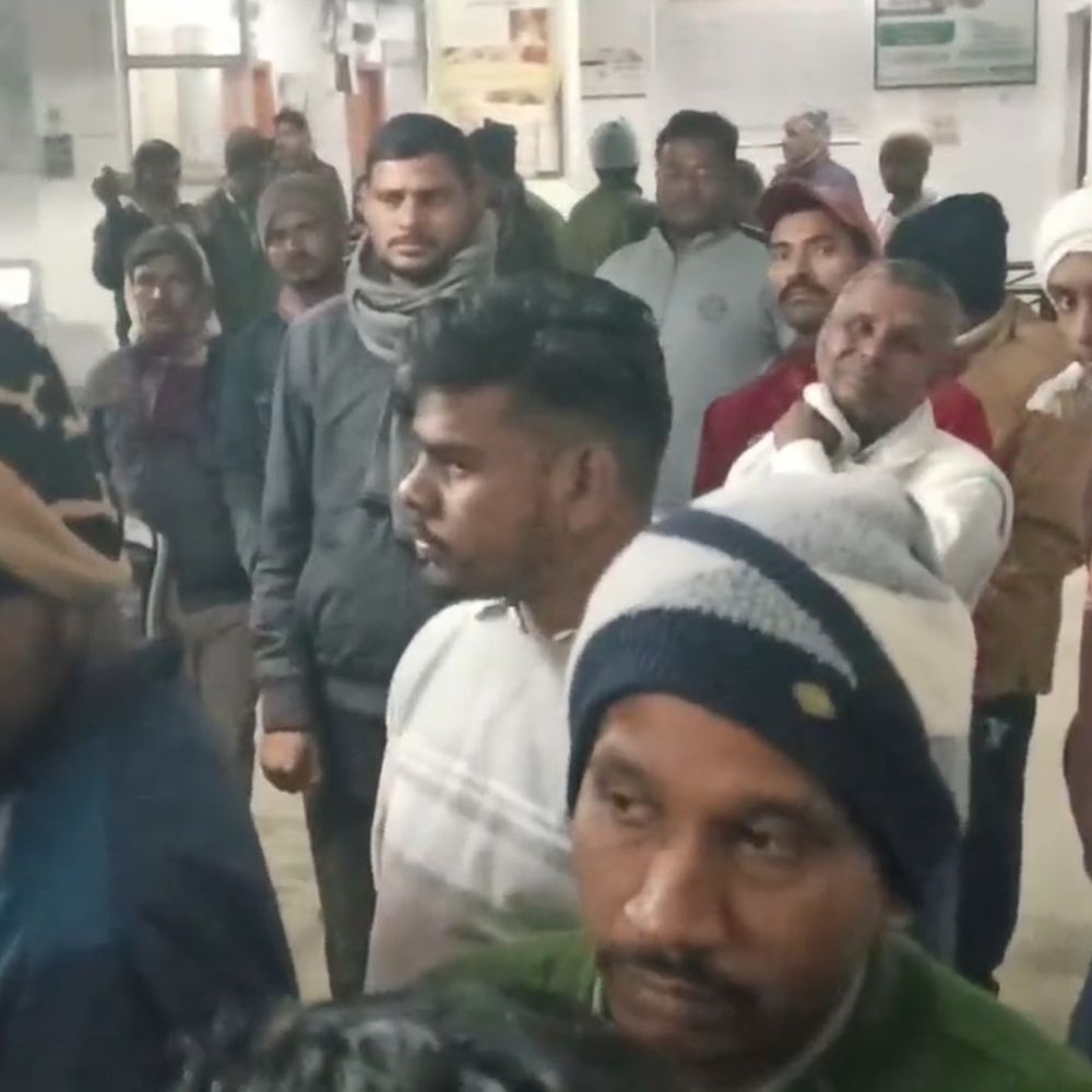 जमुई सदर अस्पताल में गर्भवती महिला की मौत:परिजन ने लापरवाही का आरोप लगाकर किया हंगामा, प्रसूति वार्ड से डॉक्टर-नर्सें फरार