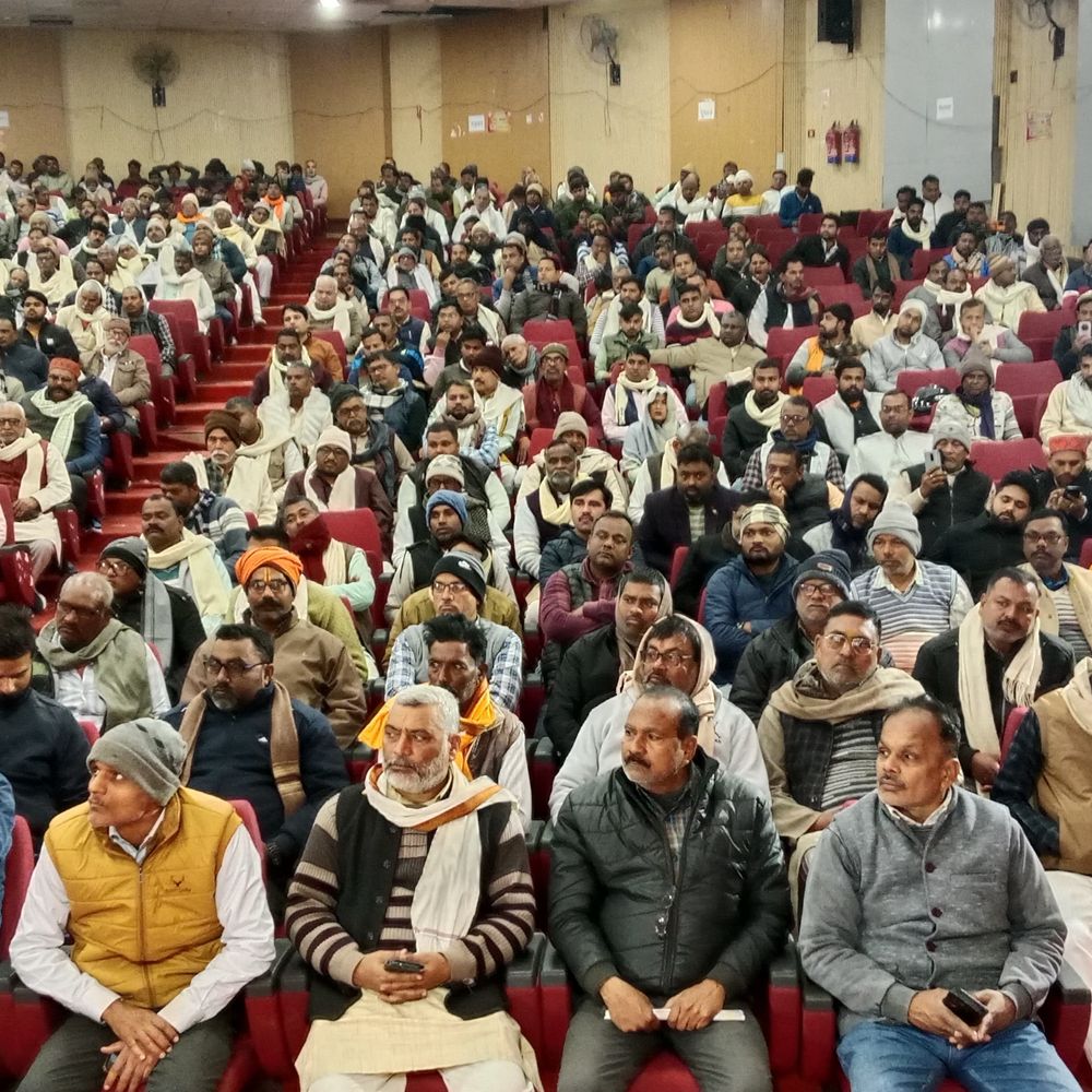 पीएम सूर्य घर योजना, डीएम ने तय की समय सीमा:दो दिन में आवेदन, एक हफ्ते में लगेंगे सोलर पैनल