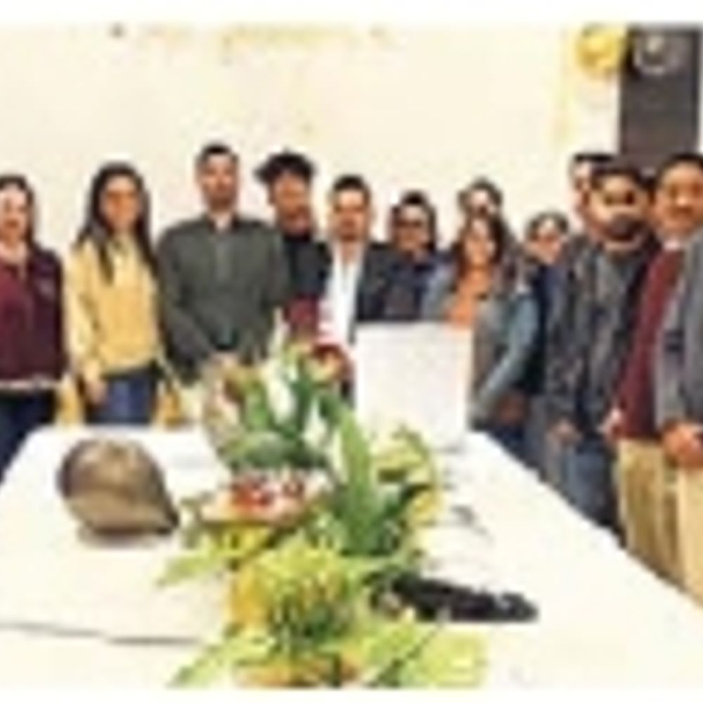 वंशदीप; पारिवारिक माहौल में उत्सव मनाया