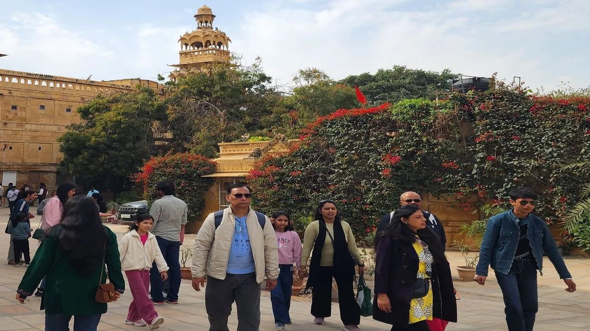 संस्कृति की आड़ में फूहड़ता से आहत हो रही जैसलमेर पर्यटन की आत्मा