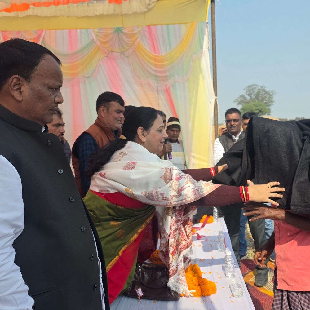 2000 जरूरतमंदों के बीच मकर संक्रांति पर्व मनाया:औरंगाबाद में लोगों को दिया कंबल, 21 साल से कार्यक्रम का हो रहा आयोजन