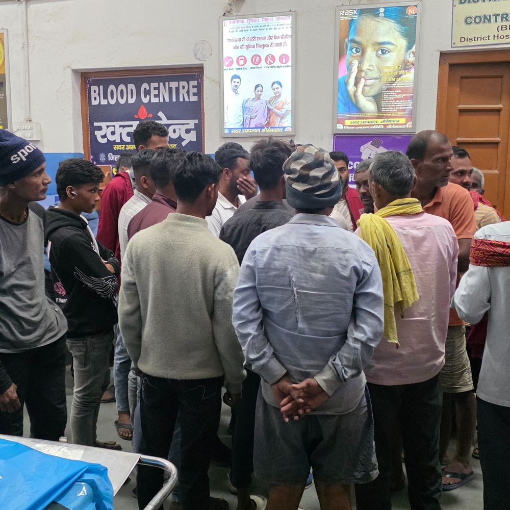 औरंगाबाद में अज्ञात वाहन ने शख्त को कुचला, मौत:एनएच-19 क्रॉस करते वक्त हादसा, घर से पैदल गांव की ओर गए थे