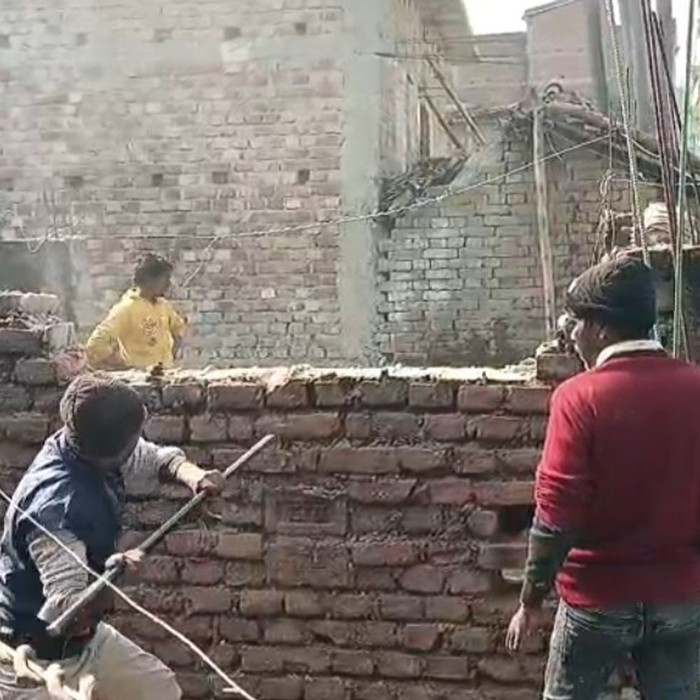 जहानाबाद में 11 अवैध मकान ध्वस्त:सरकारी जमीन और जल स्रोत पर प्रशासन की कार्रवाई