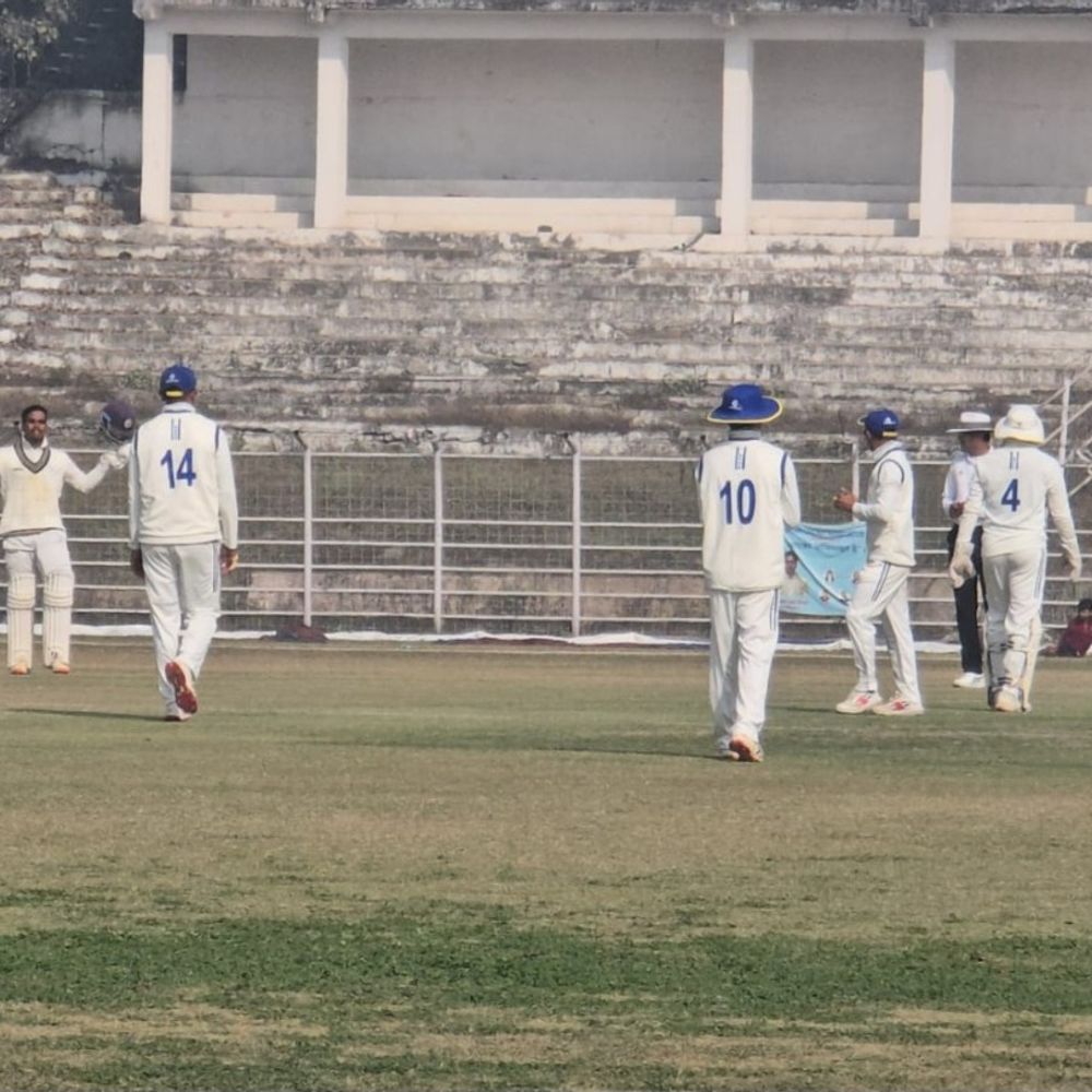 रणजी ट्रॉफी 2025-26, प्लेट ग्रुप फाइनल मुकाबले का तीसरा दिन:बिहार ने पहली पारी में बनाए 522 रन, बिपिन सौरभ का शतक; मणिपुर अभी 393 रन पीछे