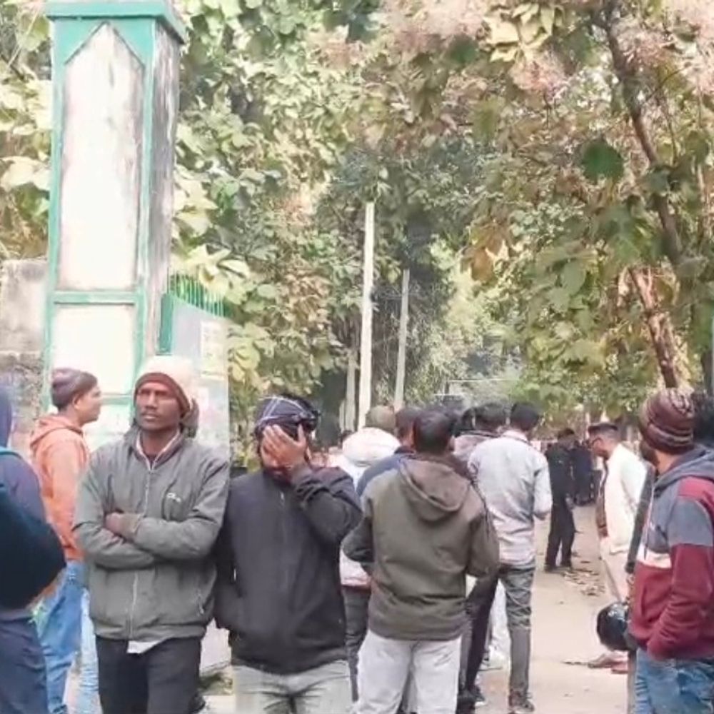 शेखपुरा में दारोगा भर्ती परीक्षा में फर्जी कैंडिडेट गिरफ्तार:निशानदेही पर 2 अन्य पकड़े गए, पुलिस कर रही पूछताछ