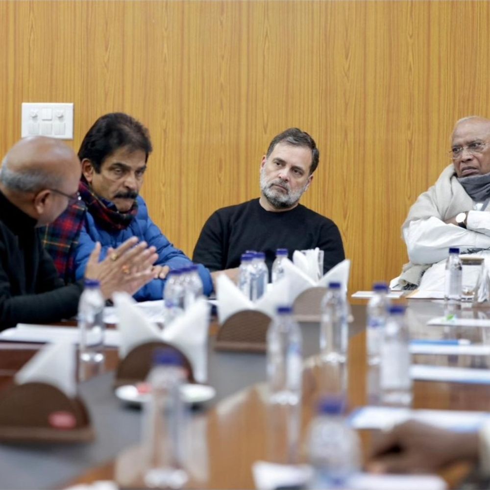 जिलाध्यक्षों के चयन के लिए 29 ऑब्जर्वर की नियुक्ति:झारखंड चुनाव में हारी अंबा प्रसाद का भी नाम शामिल, बिहार में कांग्रेस को मजबूत करने में जुटी पार्टी