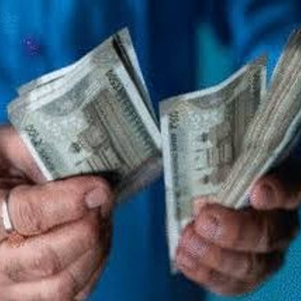 कपूरथला में निवेश के नाम पर 1 करोड़ की धोखाधड़ी:यूरो कॉइन कंपनी में नाम पर लिए रुपए, जालंधर की दंपती समेत तीन पर FIR