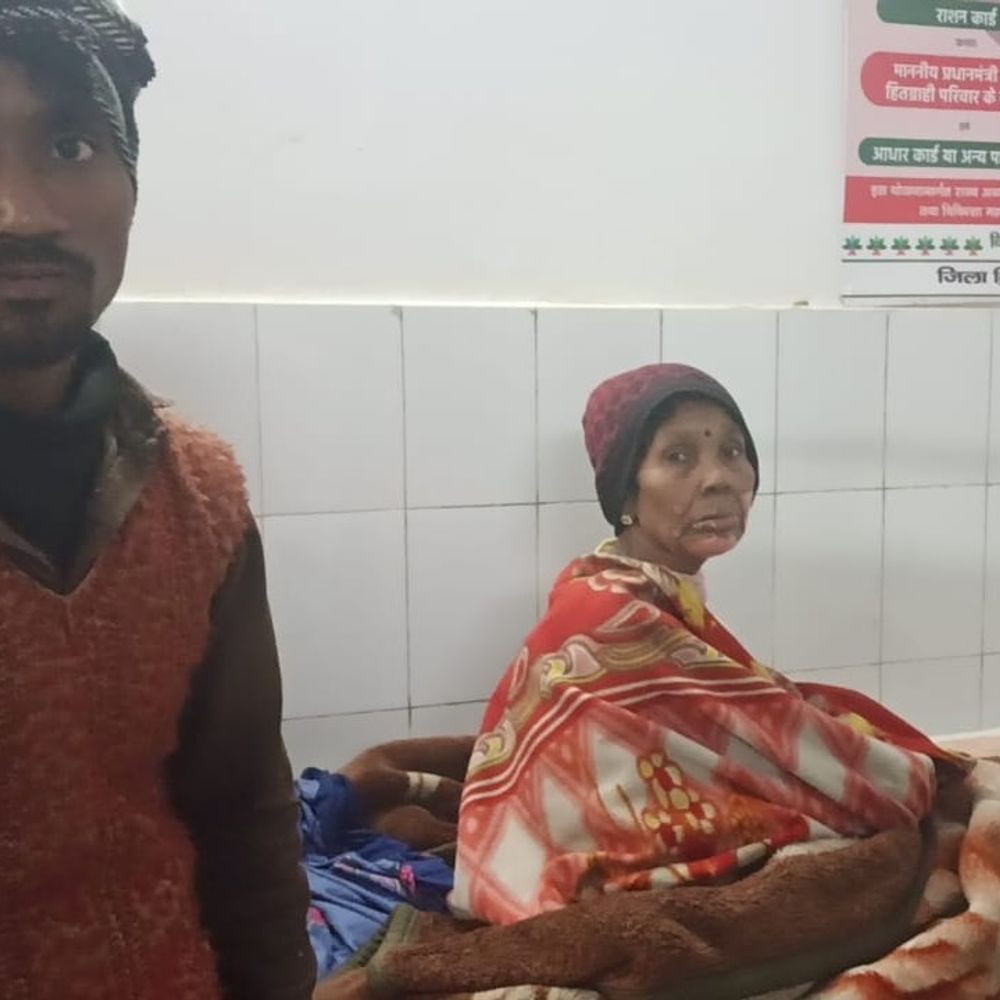 बोरसी की आग से वृद्ध महिला झुलसी, पटना रेफर:जमुई में एक महीने के अंदर 12 लोग घायल, लोगों से बचाव करने की अपील