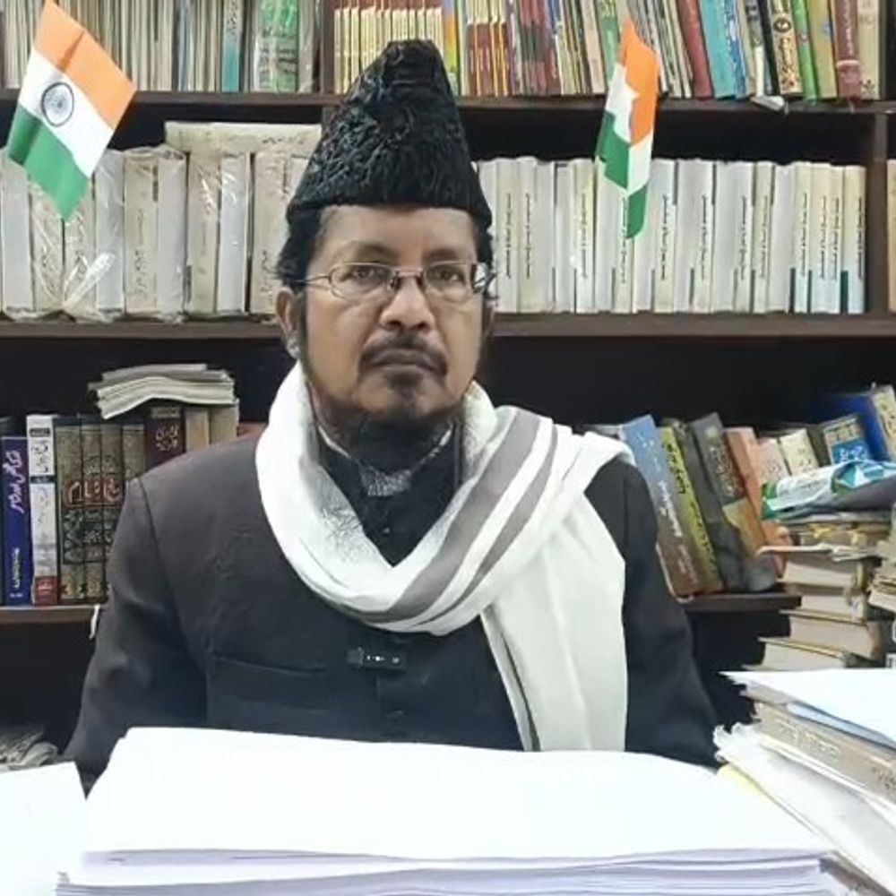 गणतंत्र दिवस पर बरेली से संविधान पढ़ाने की पहल:मदरसों को पाठ्यक्रम में जोड़ने की मांग