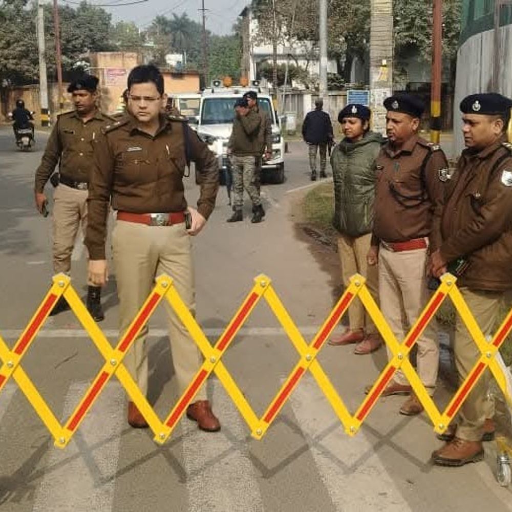 मुंगेर में सड़क हादसों में 88 लोगों की मौत:तेज रफ्तार और लापरवाही से 50 लोग गंभीर घायल; NH पर सालभर बहता रहा खून